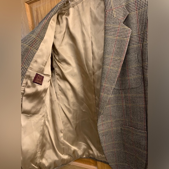 Jos A Bank Sport Coat Men 40R WindowPane Plaid 100% Wool Business Jacket Blazer - Picture 4 of 7
